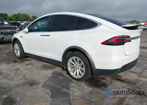 2020 Tesla Model X Long Range Dual Motor All-Wheel Drive/Long Range Plus Dual Motor All-Wheel Drive z USA, uszkodzony, nr VIN 5YJXCDE22LF248313